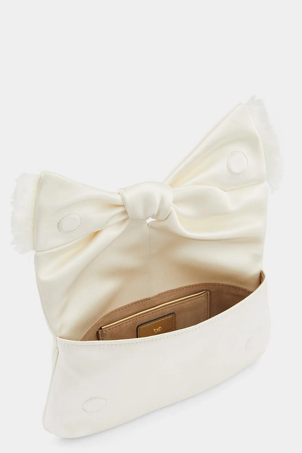 Bow Clutch