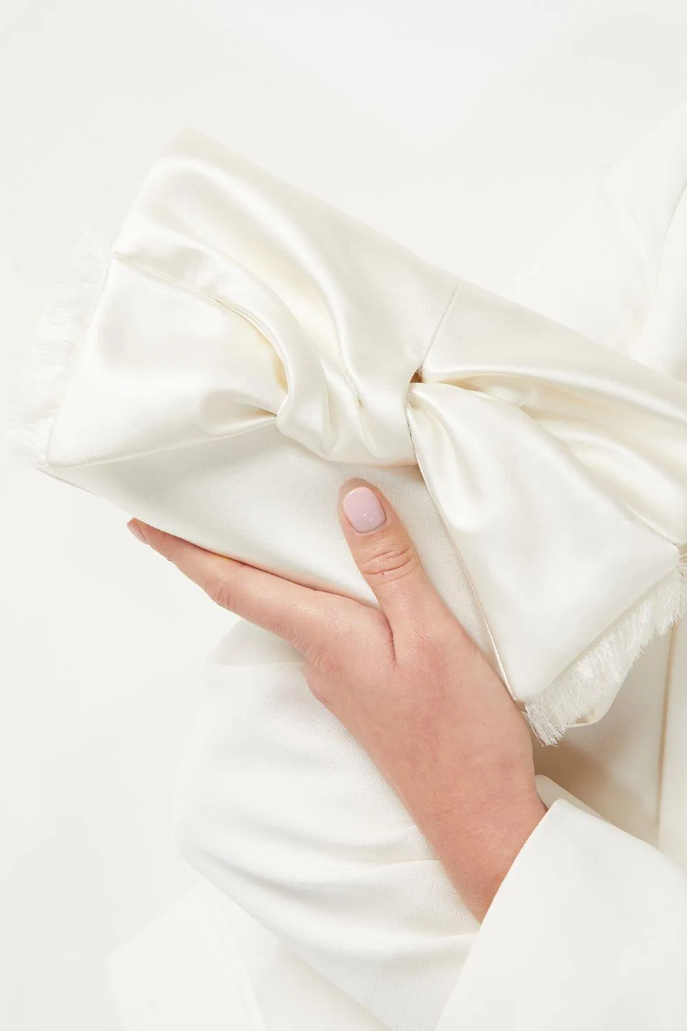 Bow Clutch