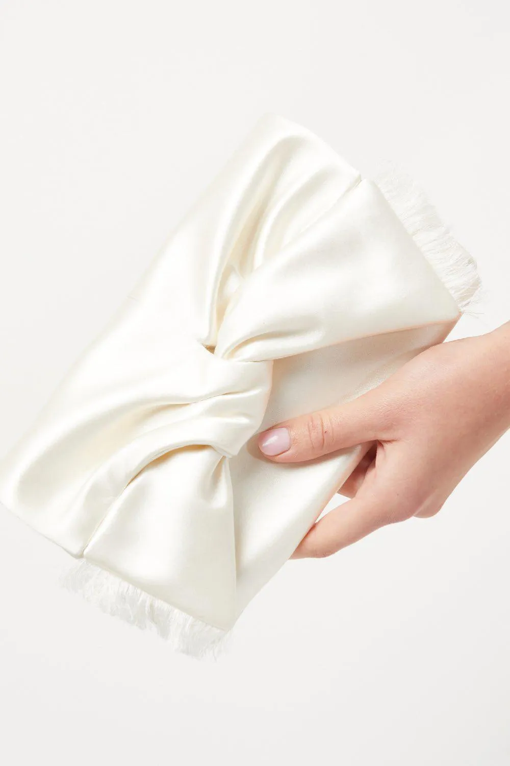 Bow Clutch