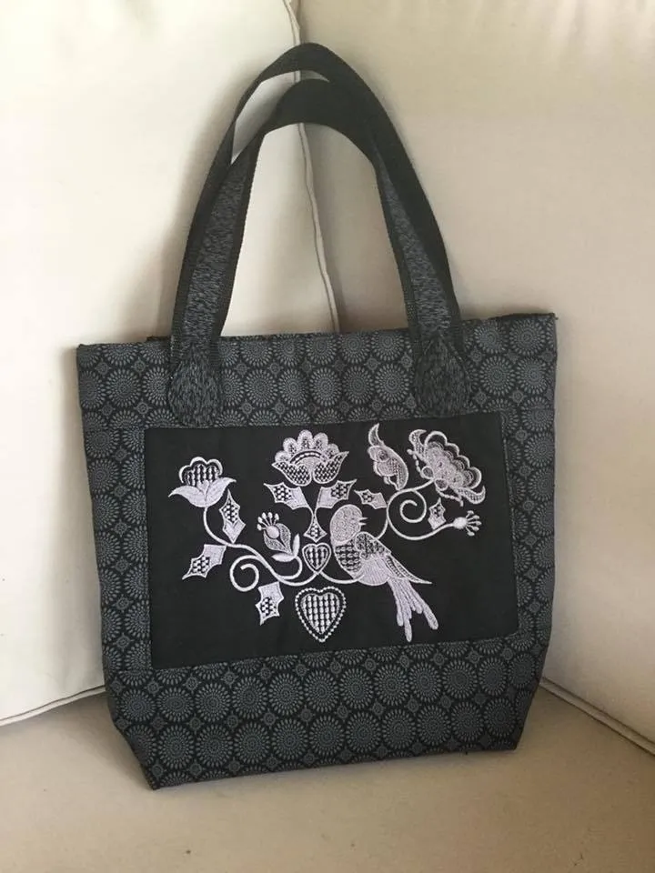 Crewel bird and flowers bag 5x7 6x10