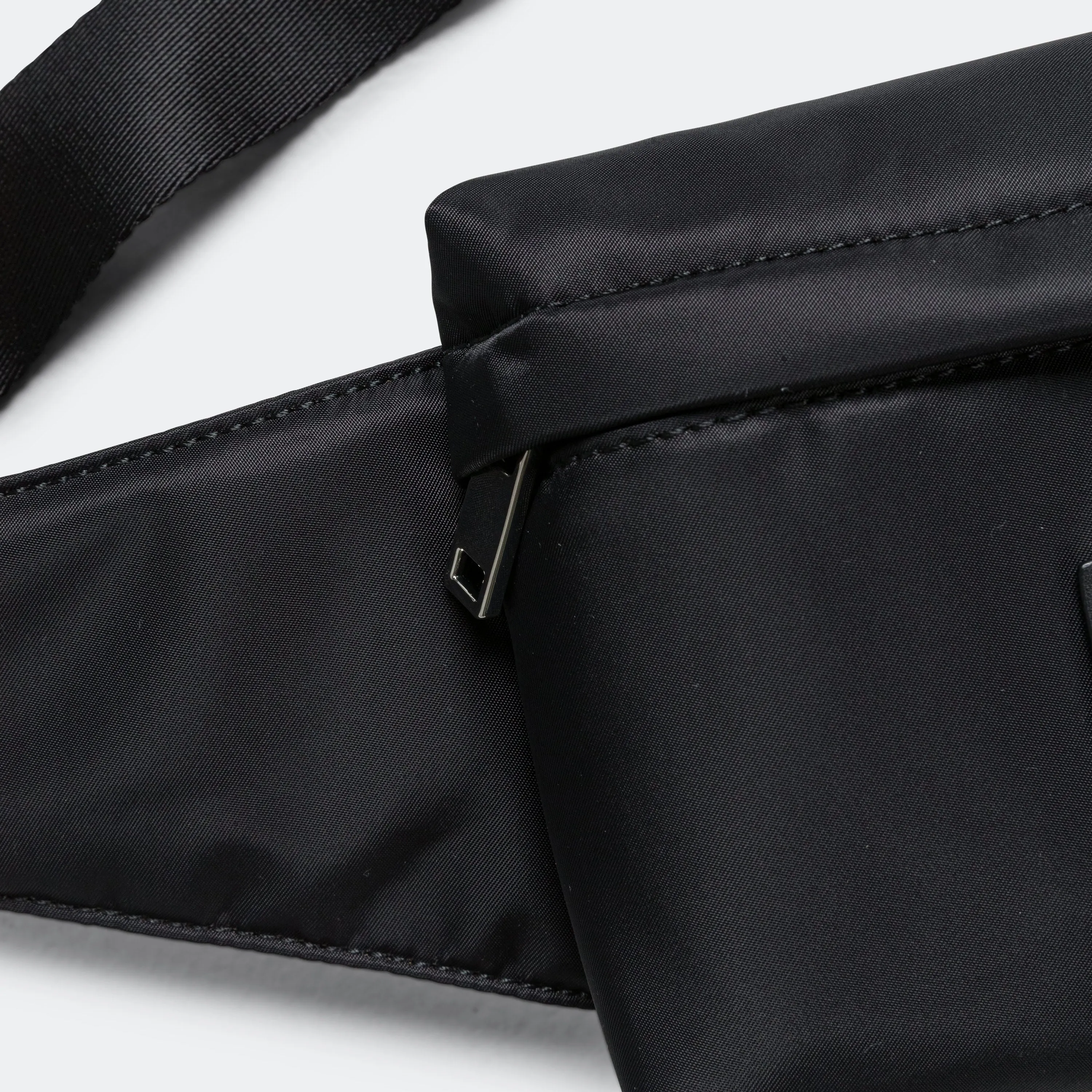 Nylon Pockets Belt Bag - Black