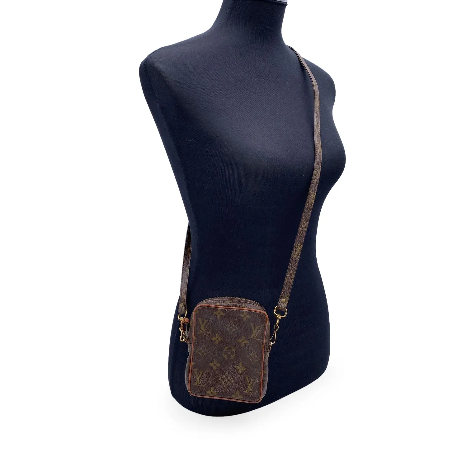 Trendy Inspired Louis Vuitton Vintage Monogram Canvas Mini Danube Crossbody Bag