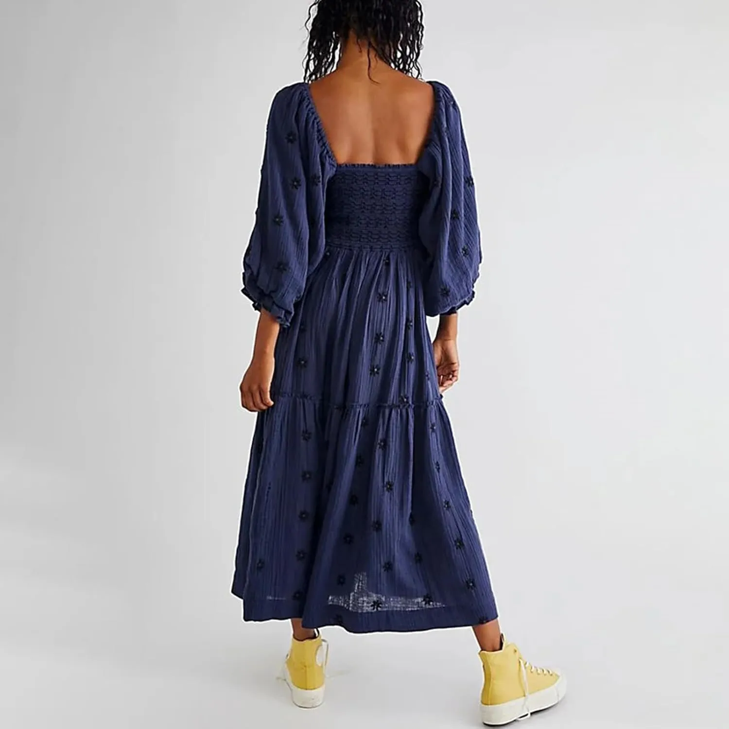 Women's Floral Embroidered Maxi Dress Square Neck Boho Flowy Dress Puff Sleeve Smocked Flowy A-line Dress
